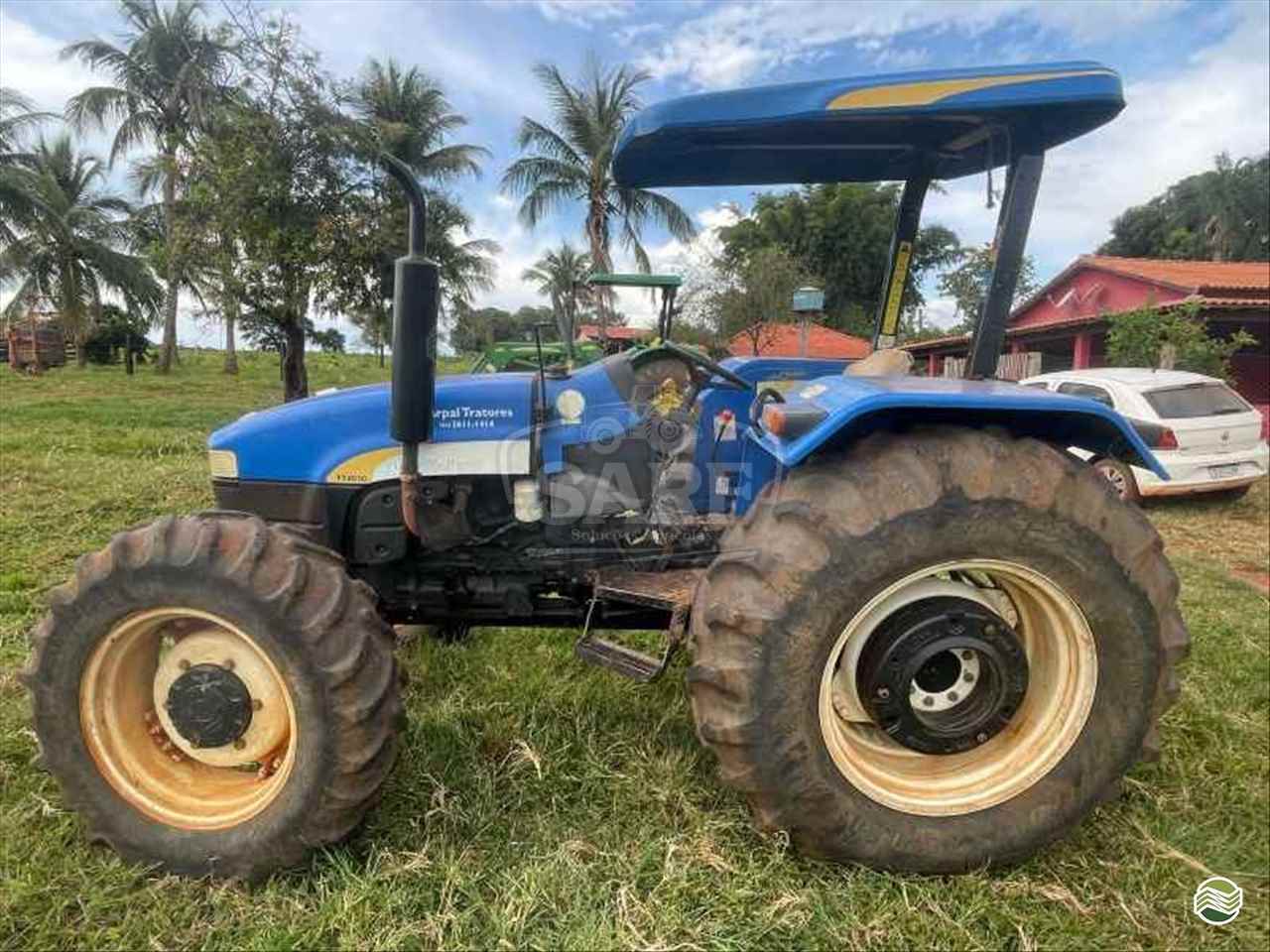 TRATOR NEW HOLLAND NEW TT 4030 Tração 4x4 SARF Soluções Agrícolas UBERLANDIA MINAS GERAIS MG